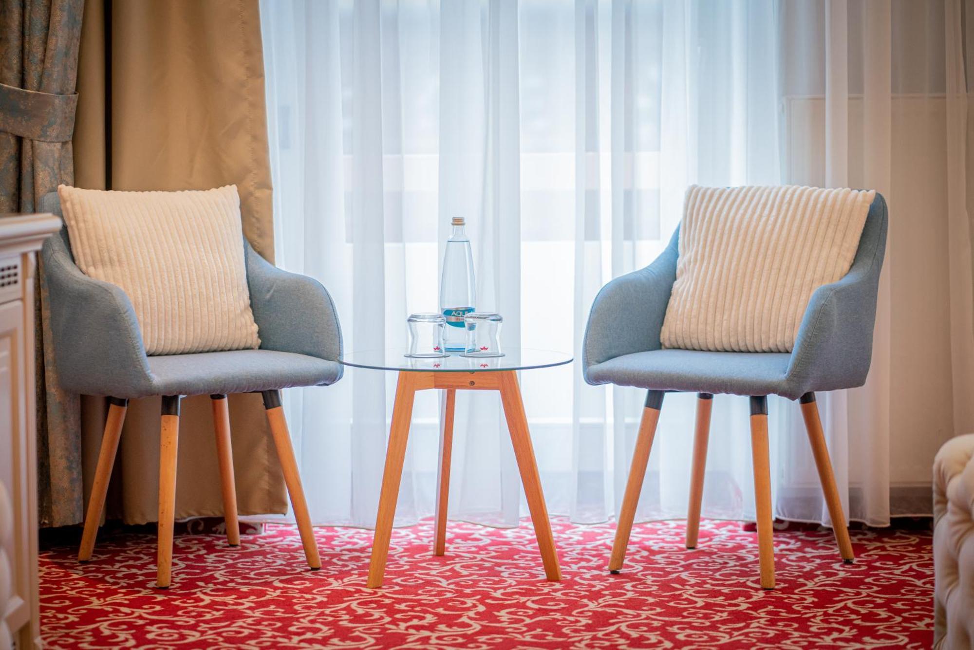 Golden Key Boutique Hotel Карловы Вары Экстерьер фото